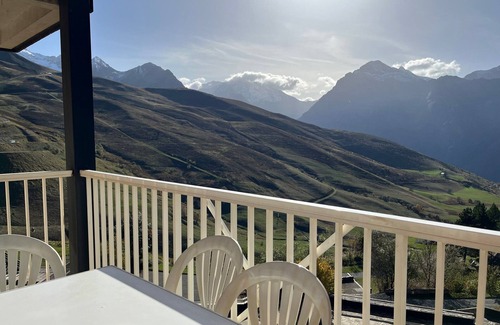 Peyragudes Apartment | T2 Apartment with balcony, free shuttle near the slopes in Peyragudes
