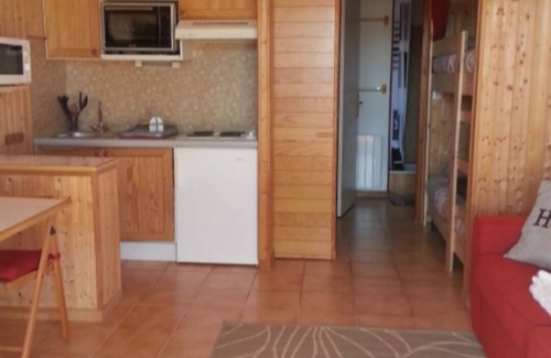 Les Angles Apartment | T2 lake view, near town center