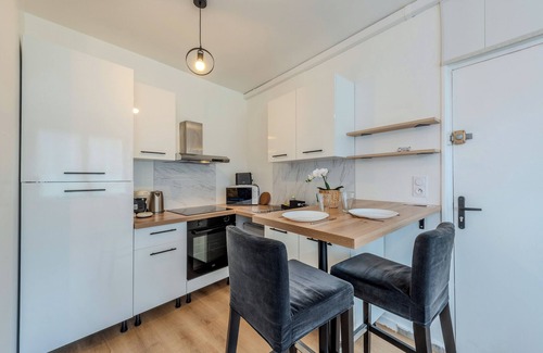 Bohars Apartment | T2 Near Cavale Blanche and Parc des Expositions