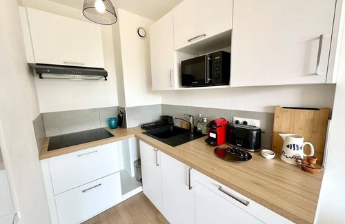 Larmor-Plage Apartment | T2 refait à neuf – À 2 pas du bourg et des plages