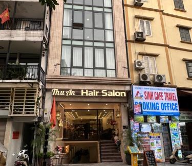 Hang Bac Apartment | T3 City view 3 bedrooms 5 beds elevator free laundry