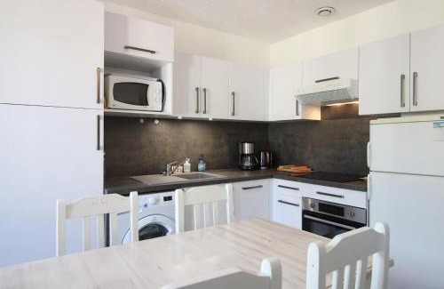 Mont-Dore Apartment | T3 lumineux avec WiFi à 300m des thermes de Mont-Dore, classé 2 étoiles, équipé pour 5 personnes - FR-1-608-255