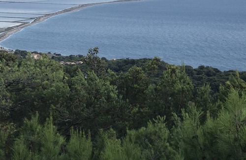 Carqueiranne Apartment | T3 NEUF very high standing close sea swimming pool 4 MTB rowing box doubles wifi