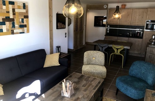 Champagny-en-Vanoise Apartment | T3 rated 4* in the new "les balcons étoilés" residence at the foot of the slopes