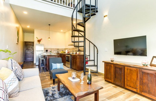 Placencia Apartment | T4 Suite, 2-Bedroom (T4)