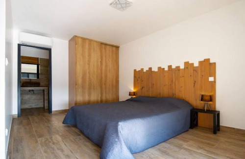 Sainte-Lucie-de-Porto-Vecchio Apartment | T4 vue mer by Interhome