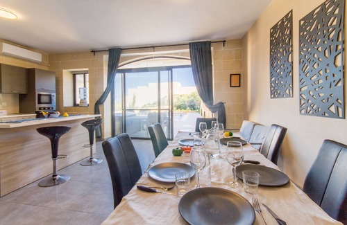 Xaghra House | Ta'Siku Gozitan villa + Pool & hot tub, Xagħra Gozo, Malta