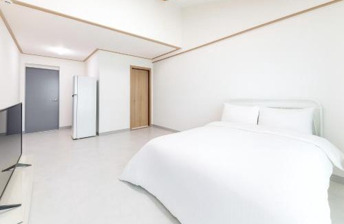 Kasinae House | Taean Hagampo Rendezvous pension