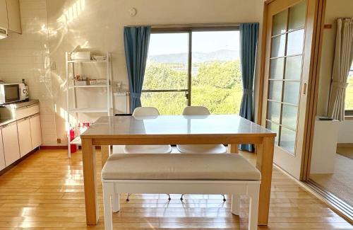 Gunge House | Taga House