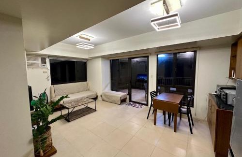 Silang Junction South Hotel | Tagaytay Staycation - Balaico 2 balconies Taal View 2BR