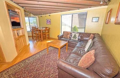 Tahoe Keys Apartment | Tahoe Keys Apartment