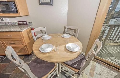 Tahoe Keys Apartment | Tahoe Keys BoulevardApartment