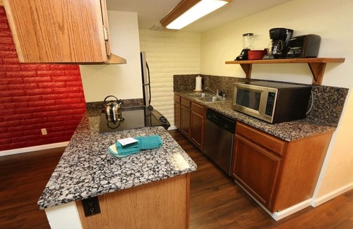 Incline Village Apartment | Tahoe North Lake Lodges & Villas: Studio available ONLY 2 nites: 2/7 & 2/9/20