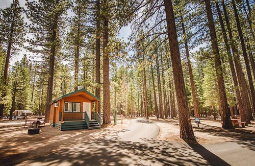 Tahoe Valley House | Tahoe Valley Cabin 2