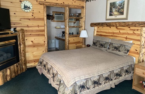 Y Area Hotel | Tahoe Valley Lodge - In South Lake Tahoe (Y Area)