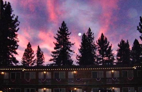 Y Area Hotel | Tahoe Valley Lodge