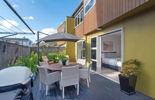 Tahunanui House | Tahuna Beach Oasis