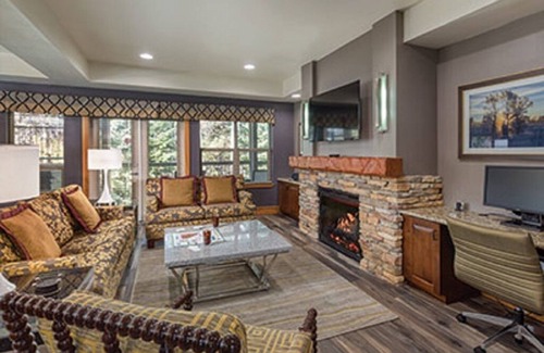 McCall Resort | Take a hike along the Huckleberry Loop for a glimpse of elk!