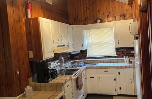 Zanesville House | Take Me To The River!