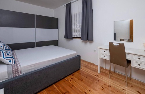 Vinkuran Apartment | Take your pet with you on vacation by the sea!