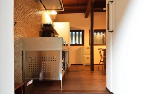 Karasuma Apartment | TAKEYA Gojo East (竹屋五条東館)