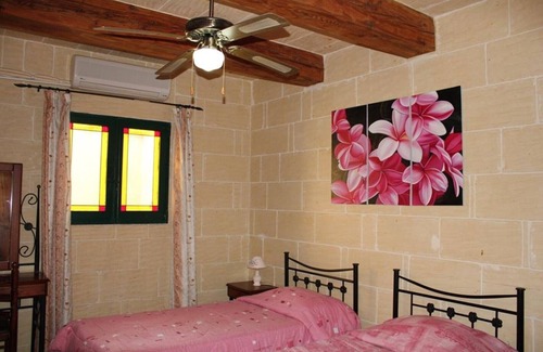 Nadur Other | Tal-Bir Farmhouse Sleeps 16. Free WiFi