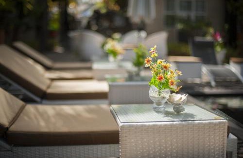 Blue Bay Bed & Breakfast | Talamba Blue