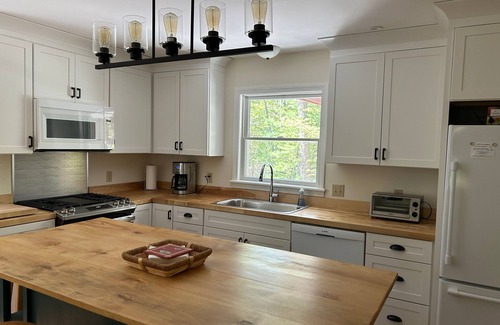 Hall Quarry House | Tall pines & lake view. Perfect location ctr of MDI! Close trails. Local owners