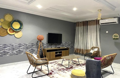 Tamale House | Tamaniroom- a private 1bed