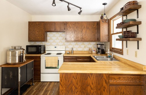 Hovland House | Tamarack House & Sauna coming 11/25 on Gitchigami