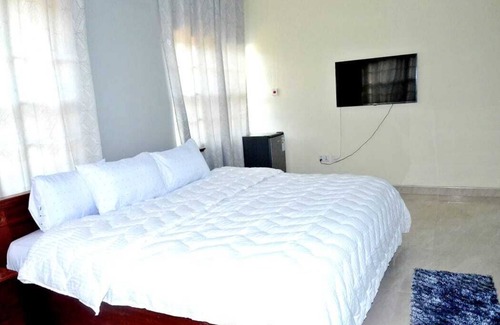 Aburi House | Tamarind Guesthouse