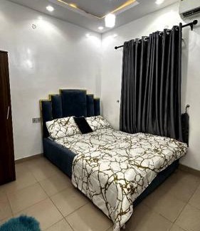 Igbobi Apartment | Tami's Apartment 2