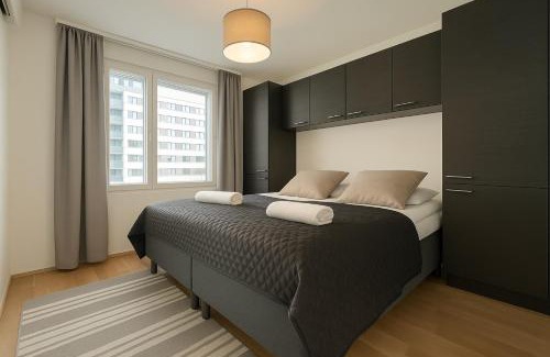 Tampere Apartment | Tammer Huoneistot - City Suite 5 - Own Sauna, Air conditioning, Balcony & Best Location