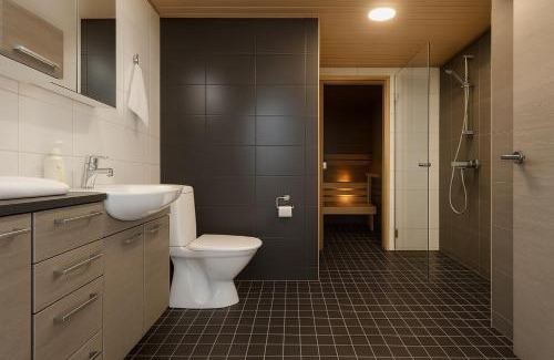 Tampere Apartment | Tammer Huoneistot - City Suite 5 - Own Sauna, Air conditioning, Balcony & Best Location