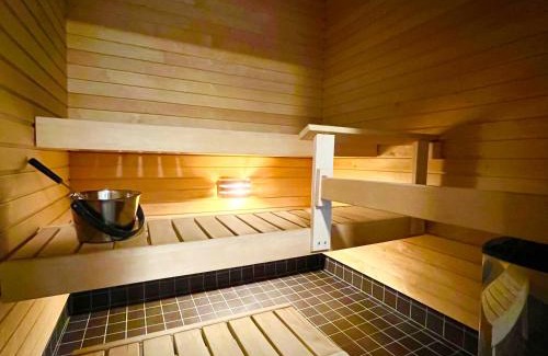 Tampere Apartment | Tammer Huoneistot - City Suite 5 - Own Sauna, Air conditioning, Balcony & Best Location