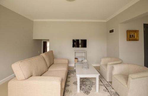 Wilderness Apartment | Tampat Senang