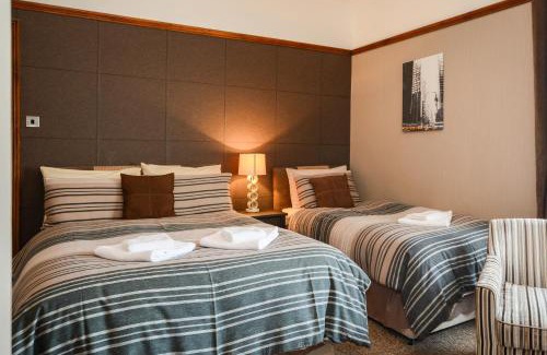 Adamsdown House | Tanes Hotel