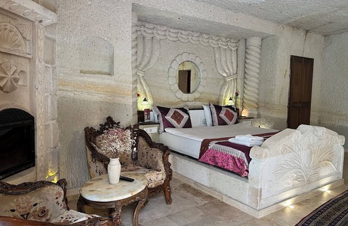 Ortahisar Bed & Breakfast | TATLI KAYA OTEL