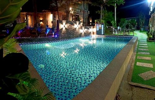 Teluk Cempedak House | Tc theme park Guest house