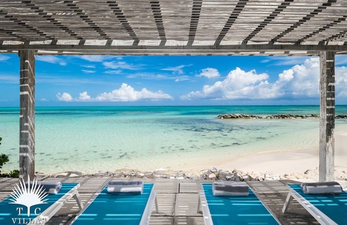 Providenciales House | TC Villas -Castaway -Elegant Family Beachfront Villa with Pool and Beach Access