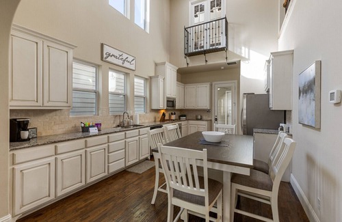 Coppell House | TCH - 4BR/3.5BA Home in Coppell - SC