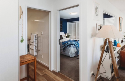 Bell Block Apartment | TE MOANA WATERFRONT - Located right on the bell block waterfront