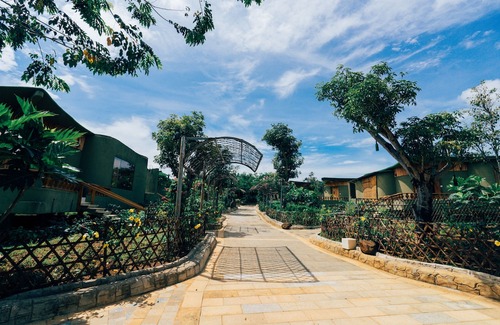 Bao Loc Hotel | Tea Resort