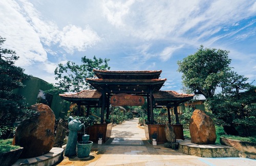 Bao Loc Hotel | Tea Resort