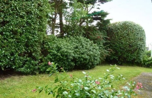 Falcarragh Cottage | TEACH ANNIE, pet friendly in Falcarragh, County Donegal