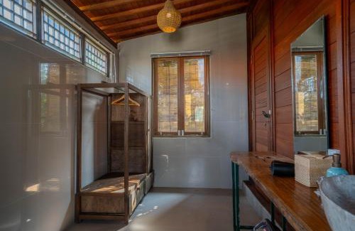 Kedewatan House | Tegale Ubud Home