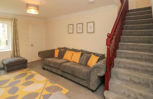 Ampleforth House | Temple Hill View