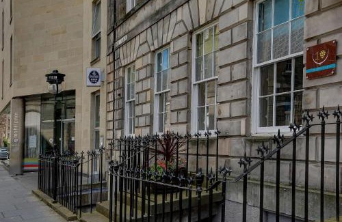 Newington Hotel | Ten Hill Place