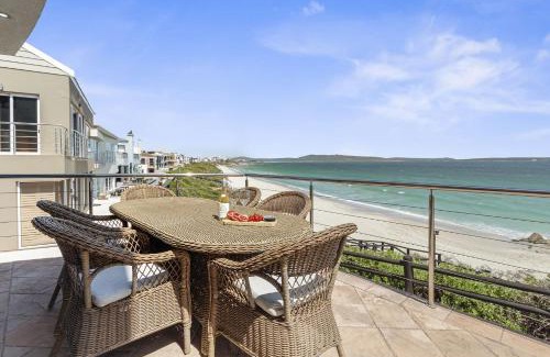Calypso Beach House | Tenos On Calypso 16 by Host Agents