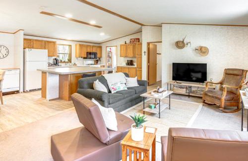 Puposky House | Tenstrike Lake House on 60 Acres Hike and Fish!